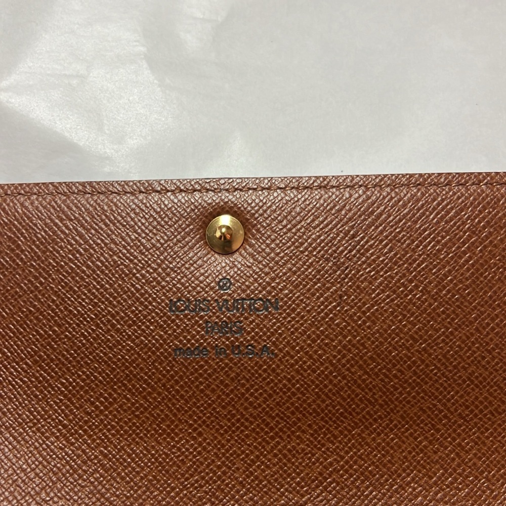 Louis Vuitton monogram sara long wallet. - Picture 3 of 10